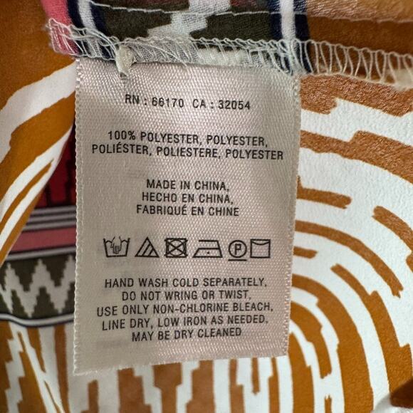 Maeve Top 2 Green Arrow Print Western Rohana V-Neck Long Sleeve Lightweight - Picture 13 of 13